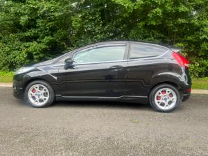 Ford Fiesta 2012 - Image 4