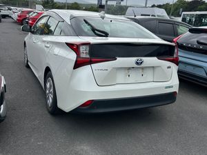 Toyota Prius hybrid auto - Image 3