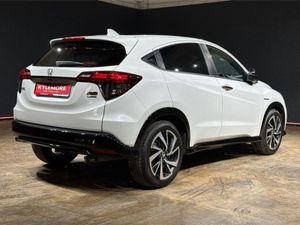 Honda Vezel 1.5 Hybrid Automatic - RS Edition - H - Image 3
