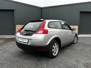 Volvo C30 08’ SPORT SPOTLESS W FRESH NCT - Image 4