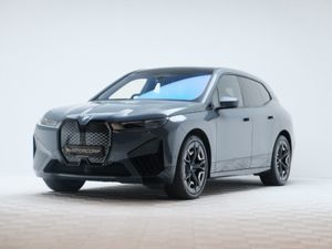 BMW IX 40 M Sport Edition Xdrive  huge Spec - Image 3
