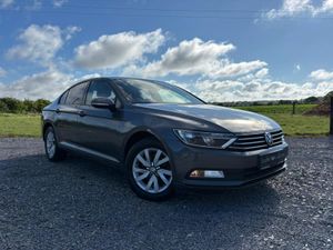 Passat 152 Comfortline,  full serv. hist., fresh n - Image 3