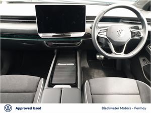 Volkswagen ID.7 PRO PLUS 77KWH 286BHP MI WITH PANO - Image 3