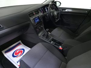 Volkswagen Golf Trendline 1.6 TDI - Image 4