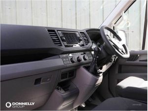 Volkswagen Crafter 2.0 TDI 140PS Trendline High R - Image 2