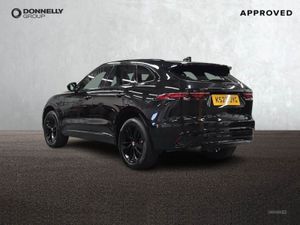 Jaguar F- PACE 2.0 D200 R-dynamic Black 5dr Auto - Image 2
