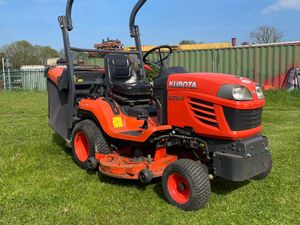 Kubota G26-II ride on mower - Image 3