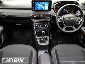 Dacia Sandero Stepway Journey TCe 90 Auto NBI - Image 3