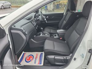Nissan X-Trail 1.6 DSL AUTO SV PREMIUM 7SEAT - Image 4