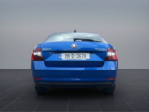 Skoda Octavia AMBITION 1.6 TDI 115HP DSG 4 4DR AUT - Image 3
