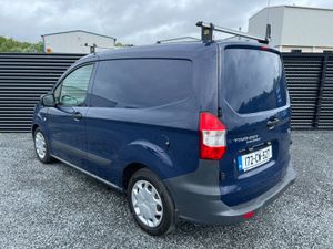 2017 Ford Courier 1.5Tdci Van - Image 4