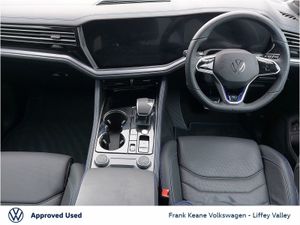 Volkswagen Touareg R Phev 3.0tsi 462BHP  demo Mod - Image 2