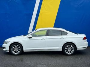 Volkswagen Passat HIGHLINE 1.4 TSI AUTO // HEATED/ - Image 3