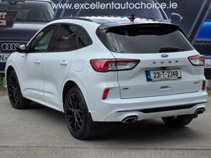 Ford Kuga 2023 ST-LINE X HIGH SPEC. LOW KM! - Image 3