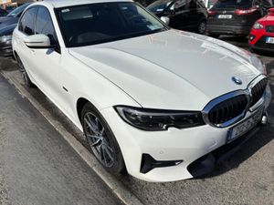 2021 BMW 330 e Sport Pro Automatic Hybrid - Image 3