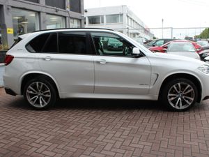 BMW X5 XDRIVE40E M SPORT AUTO 5DR ESTATE AUTOMATIC - Image 3