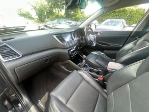 171 HYUNDAI TUCSON 1.7 EDITION SPORT - Image 4