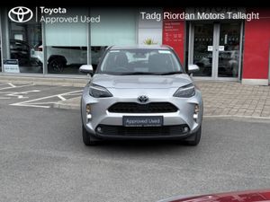 Toyota Yaris Cross LUNA HYBRID - Image 2