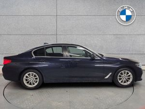 BMW 5 Series 520d SE Auto - Image 4
