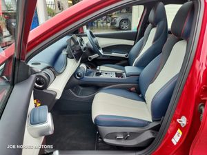 BYD ATTO 3 150kW Design 60kWh AUTO - Image 4