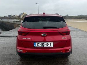 Kia Sportage 1.7 Platinum 5DR - Image 4