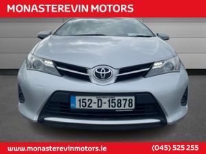 Toyota Auris VAN 1.4 D-4d - May Madness Sale Now - Image 4