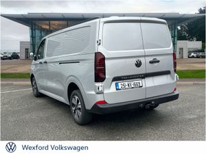 Volkswagen Transporter Trendline LWB 2.0tdi 170HP - Image 4