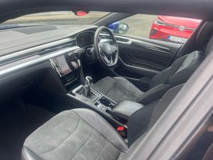 Volkswagen Arteon R-line 2.0tdi 150HP Manual - Image 3