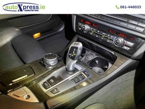 BMW 5 Series 523D Touring Automatic  Reversing Ca - Image 4
