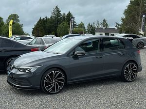 2021 VOLkSWAGON GOLF LIFE 115BHP - Image 3