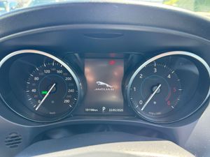 171 JAGUAR F PACE R SPORT AWD AUTO - Image 4