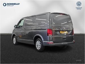 Volkswagen Transporter 2.0 TDI 150 Highline Van D - Image 3