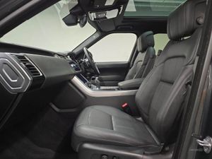 Land Rover Range Rover Sport 3.0 D300 HSE Dynamic - Image 3