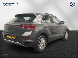 Volkswagen T-Roc 1.5 TSI Life 5dr - Image 3