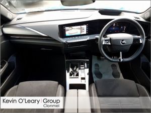 Opel Astra GS 54kwh EV 155PS - Image 2