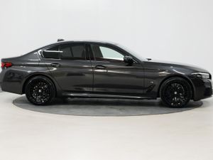 *10* 2021 BMW 5-Series 2.0 M-SPORT - Image 3