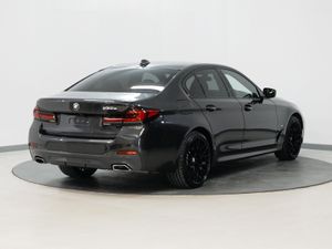 *10* 2021 BMW 5-Series 2.0 M-SPORT - Image 4