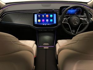 Mercedes-Benz E-Class E200 Avantgarde - Image 4