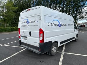 2022 Opel Movano van - Image 3