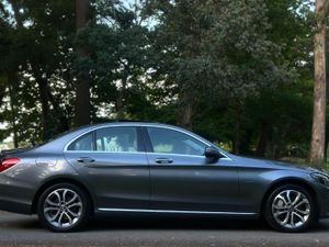 Mercedes-Benz C-Class c350e Premium sport - Image 3