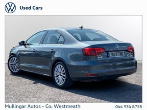 Volkswagen Jetta Highline DSG 2.0 TDI 150HP - Image 4