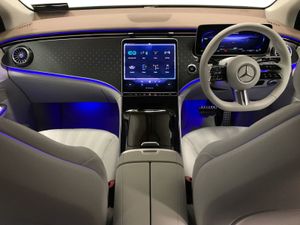 Mercedes-Benz EQE Eqe300 SUV AMG Linre 96kwh - Image 4