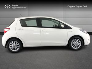 Toyota Yaris Yaris Hybrid 5DR Luna - Image 3