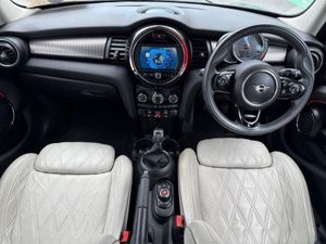 MINI HATCH 5-door Cooper Exclusive - Image 4