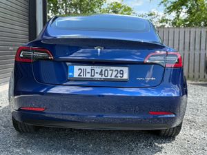 211 Tesla Model 3 Dual Motor - Image 4
