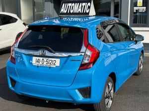 2014 Honda JazzFit 1.5 Hybrid Auto,Top  Sepcs - Image 4