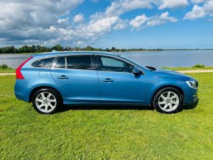 Volvo V60 Dba-fb4164t 5DR Auto - Image 3