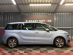2015 152 Citroen C4 7 Seat Diesel Manual - Image 4