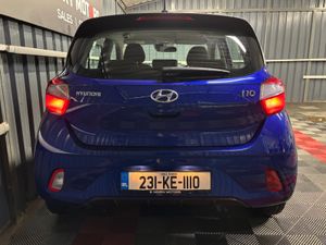 2023 Hyundai i10 Classic 1.0 Manual Low KMS - Image 2