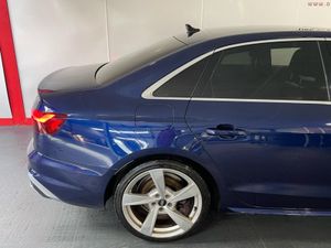 Audi A4 2.0 TDI S Line 35 Mhev 163PS - Image 3